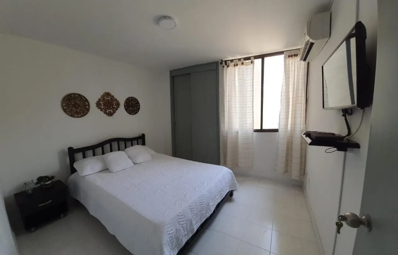 Apartamento Amplio, Luminoso Y Cerca Del Mar Santa Marta  0*, Santa Marta (Magdalena)