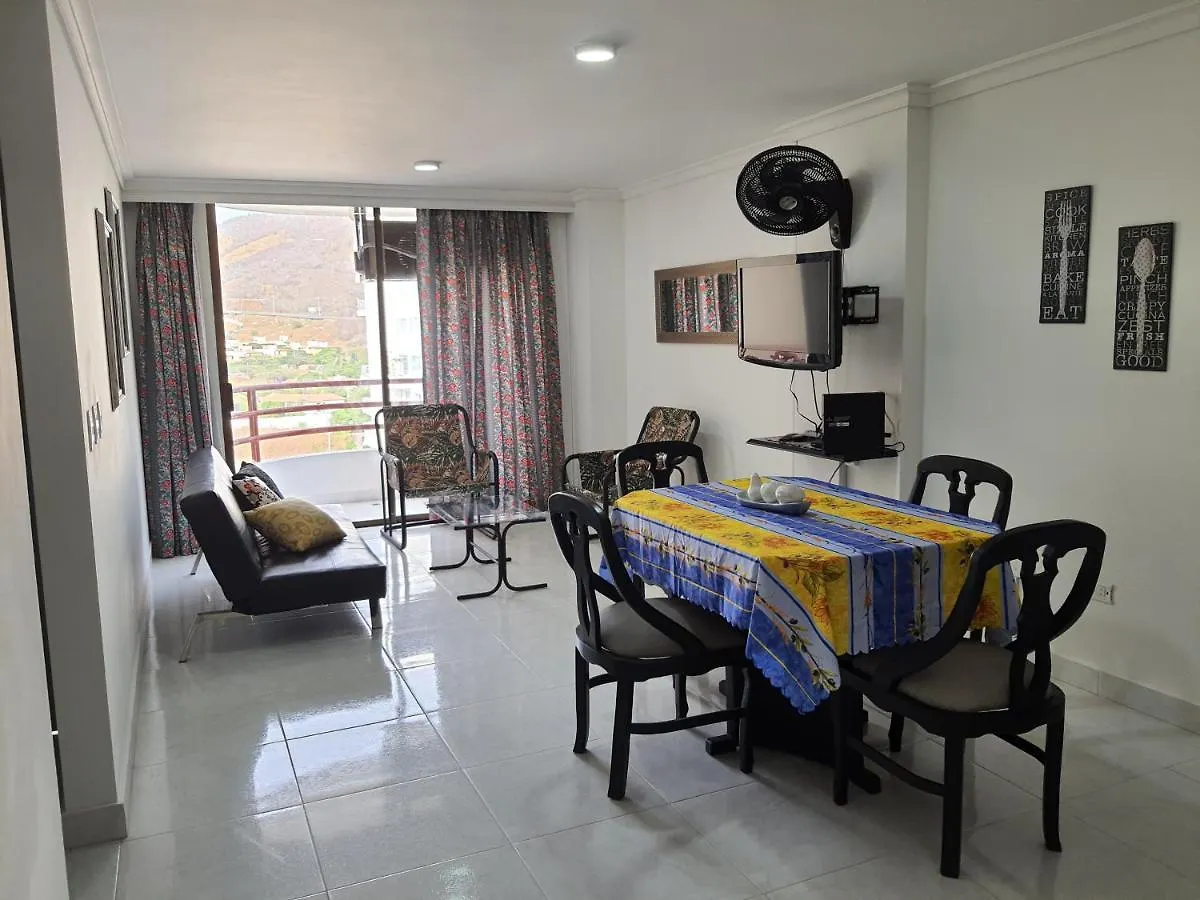 Apartamento Amplio, Luminoso Y Cerca Del Mar Santa Marta