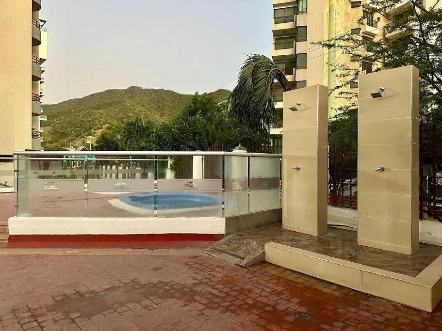 Apartamento Amplio, Luminoso Y Cerca Del Mar Santa Marta  0*, Santa Marta (Magdalena)