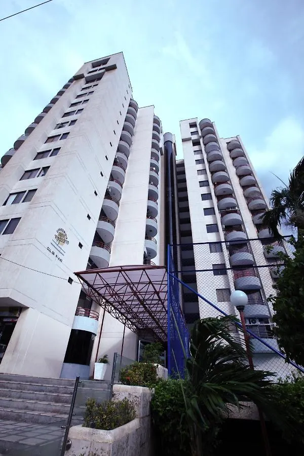 Apartamento Amplio, Luminoso Y Cerca Del Mar 圣玛尔塔